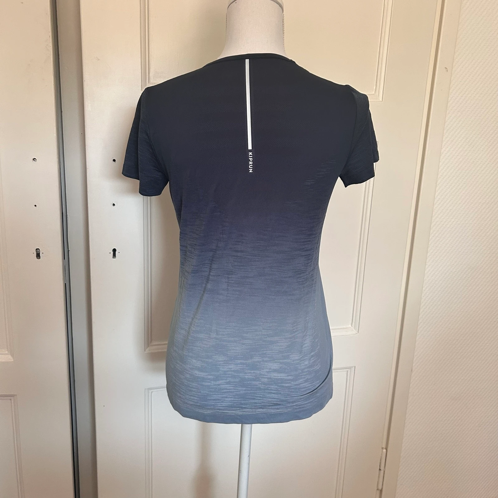 T-Shirt Decathlon Kiprun Hardloop Azul Ombre / Degrade – Tamanho M – photo 4